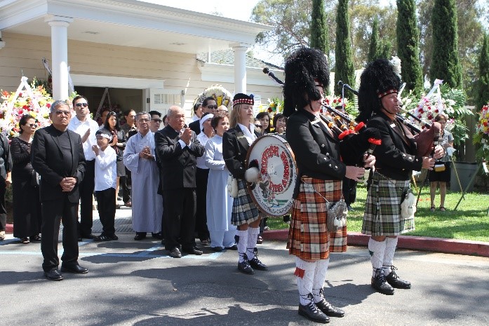 Vietnamese Bag pipers