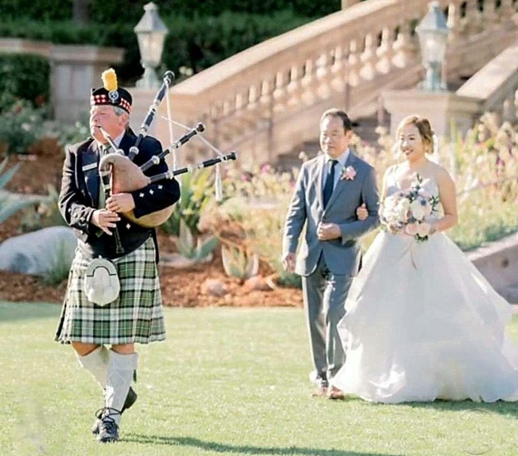 Bagpiper Wedding