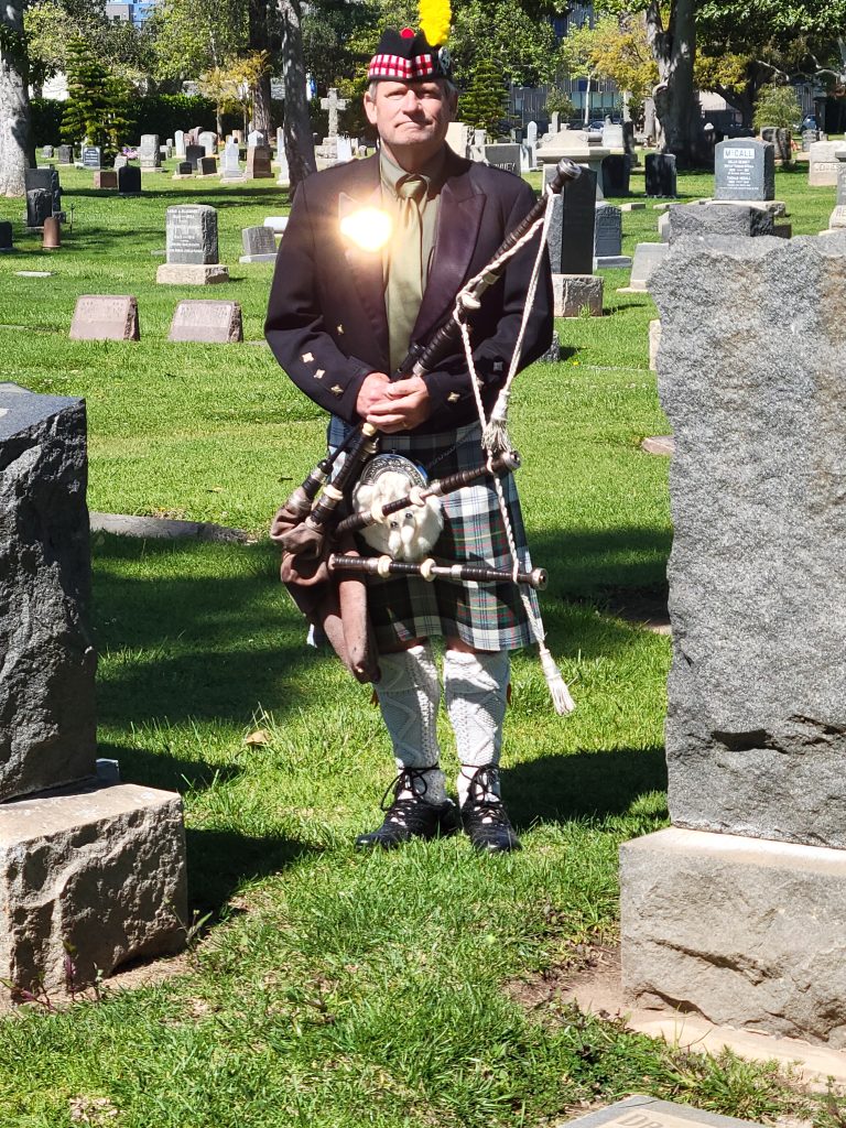 Newbury Park Bagpiper