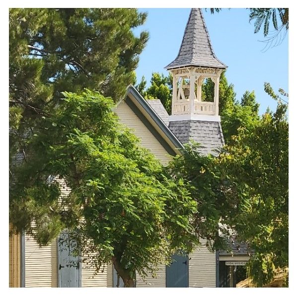 Pioneer Church Bagpiper