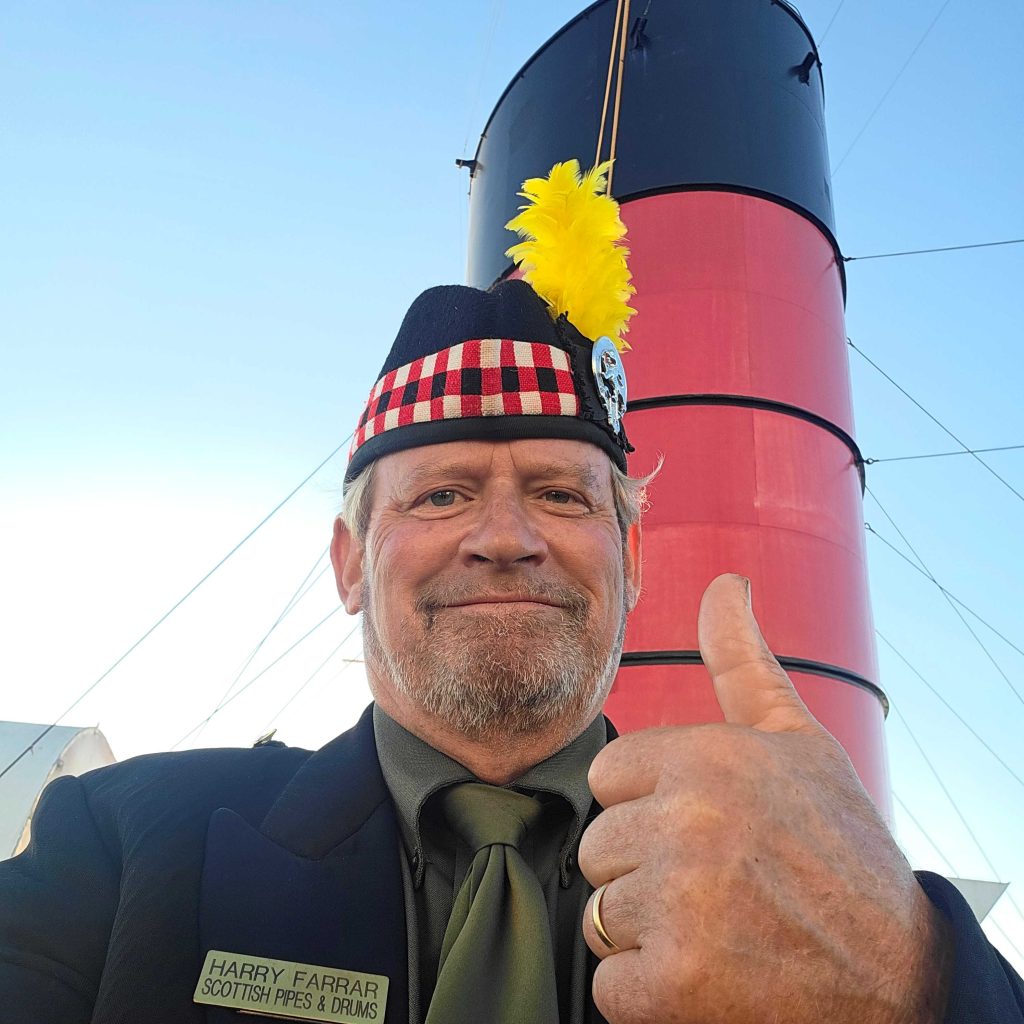 Wedding Bagpiper Queen Mary